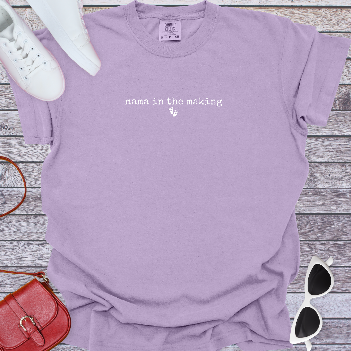 Mama in the Making Footprint T-Shirt